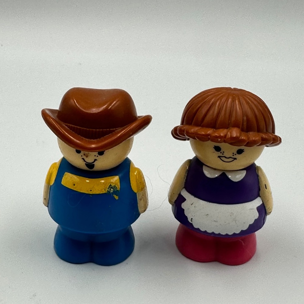 Vintage Shelcore Cowboy and Girl Plastic Figures Chunky Toy Lot of 2